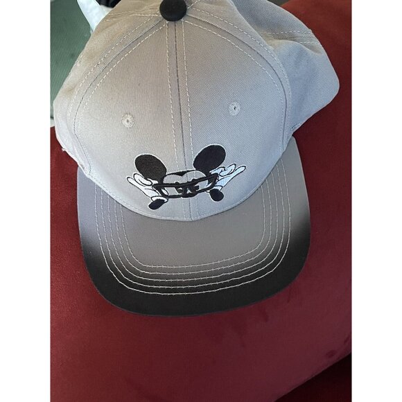 Disney‎ Mickey Mouse Snapback Hat Grey Adjustable Trucker Hat Baseball Cap - Picture 2 of 7
